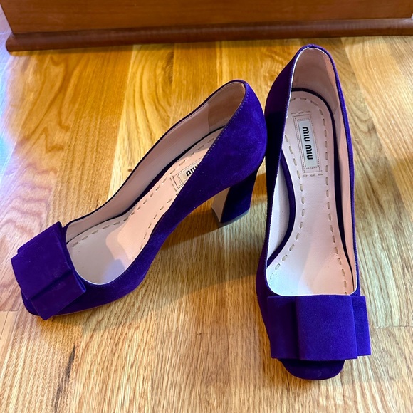 Miu Miu purple suede peep-toe heels - Picture 5 of 5